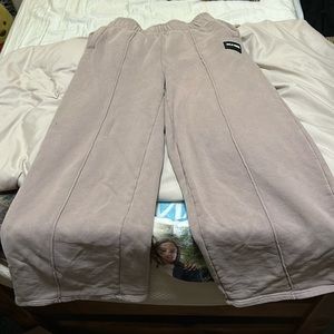 Gold Hinge Sweat pants!